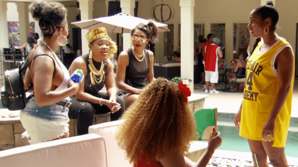 Married to Medicine S5 - the women at Contessa's 90s pool party