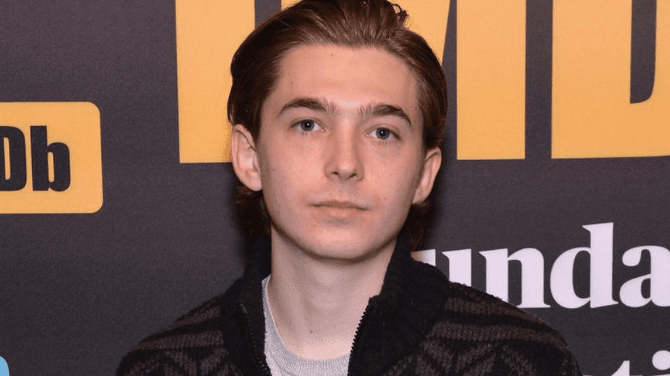 Austin Abrams’s Net Worth, Height, Age, & Personal Info Wiki